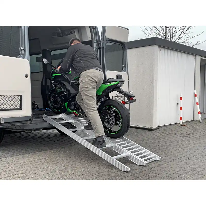 Hi-Q Tools Auffahrrampe mit Verladetreppe Expressversand